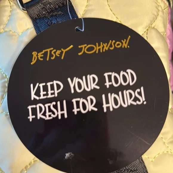 Betsey Johnson NWT Pink Lavender Yellow Quilted Insulated Crossbody Bag (P169) - Picture 7 of 9